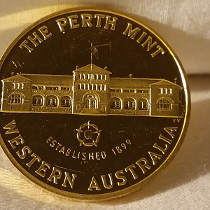 PM 1oz Swan MedallionB