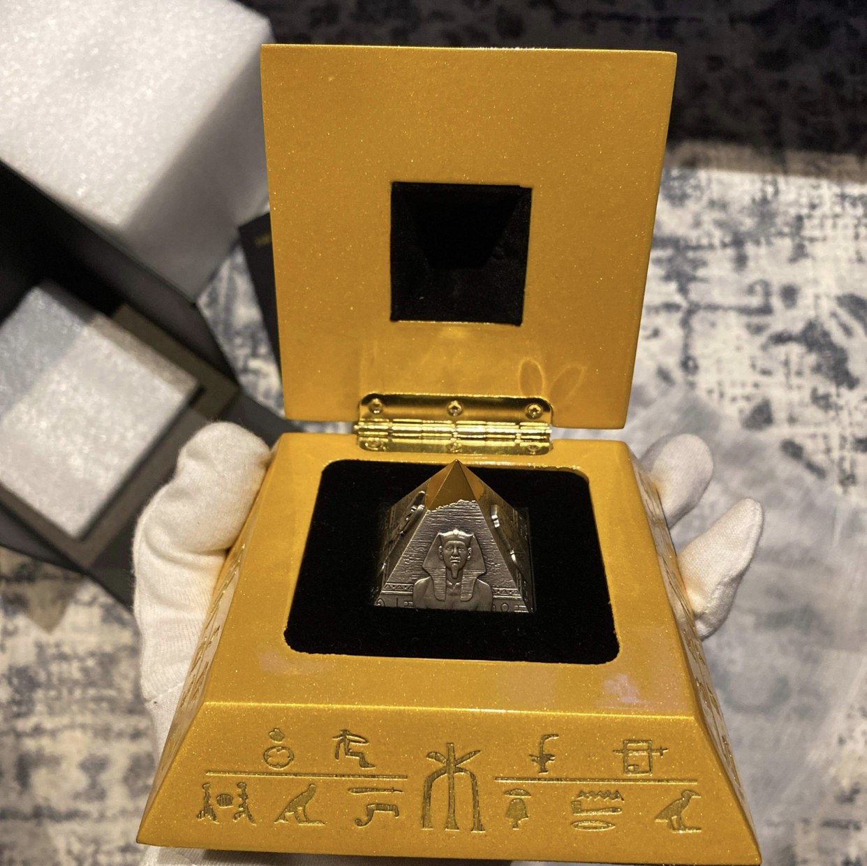 33743A8D-42BA-429C-ADEC-2AD7FEA1E7F3