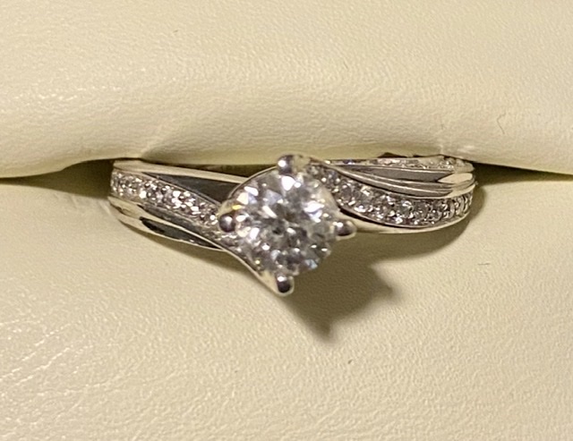 42B3DA48-4BBE-459D-9B08-562DC01B71A0