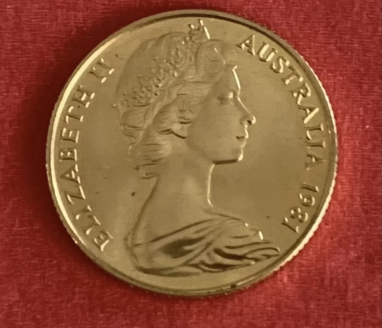 charles and diana 2.webp