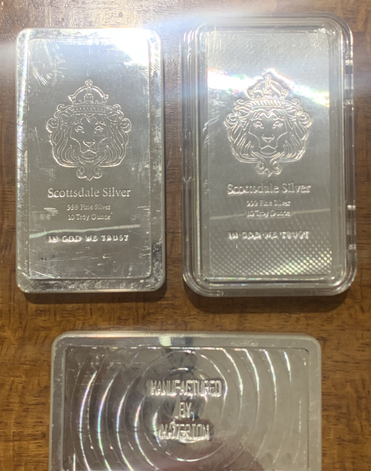 DFFBD5C9-C044-4323-A54A-3CFD6D118BC7