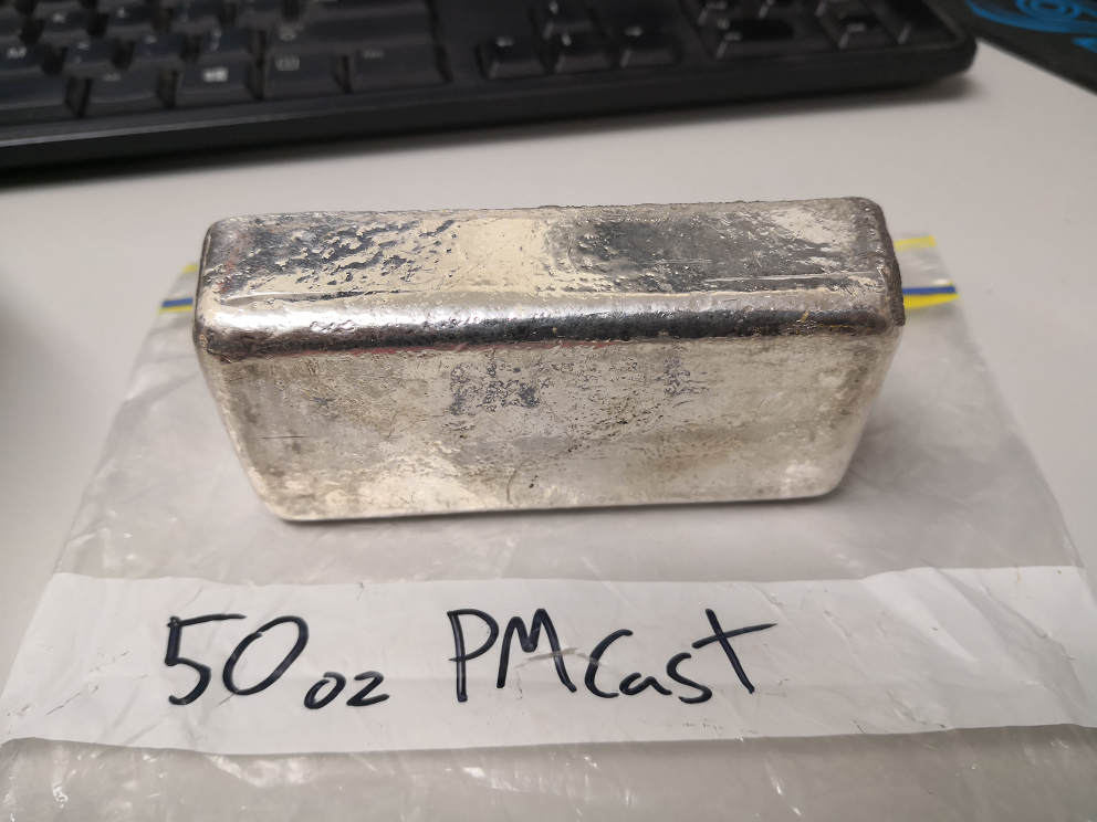 Vintage Perth Mint Left Swan 50oz Cast